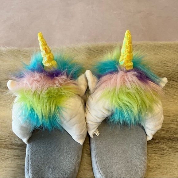 UNICORN Plush Slippers Rainbow Puffy Novelty Smiling Comfy Cozy Cute 7 8 White - Picture 4 of 15